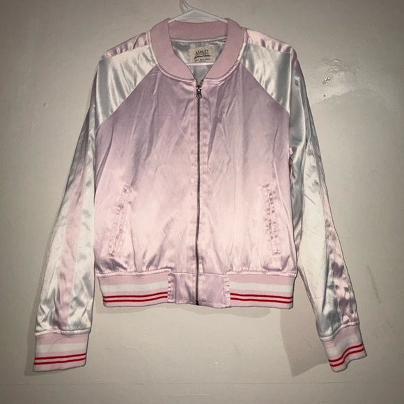 Pink satin Ashley‎ By 26 International Pink and White women’s bomber Jacket (lg) - Picture 3 of 8